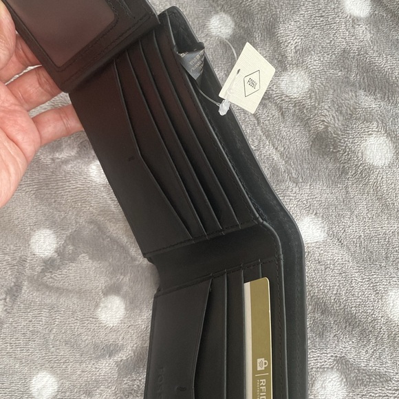 Fossil Bifold Wallet BNWT - Picture 3 of 3